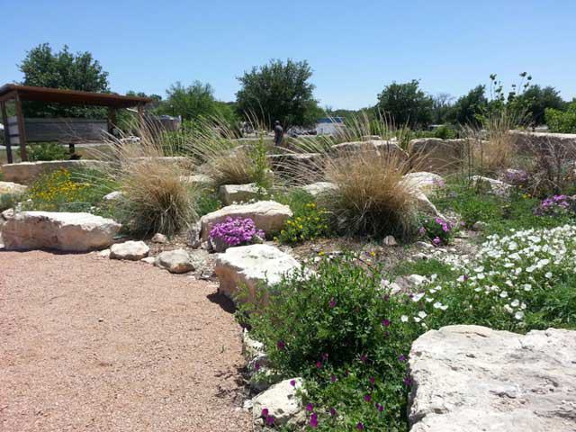 Ozona Chamber